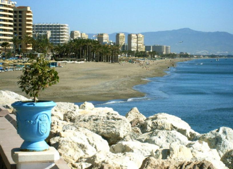 Apartamentos El Mar Azul 5 El Bajondillo טורמולינוס מראה חיצוני תמונה